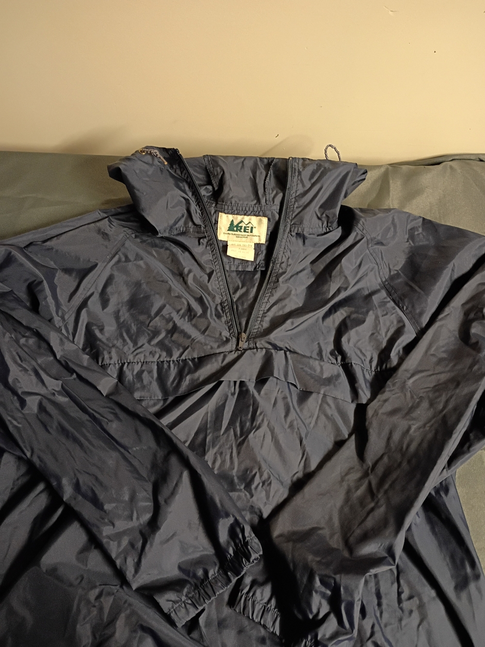 REI Men's Dark Navy Half-Zip Packable Windbreaker